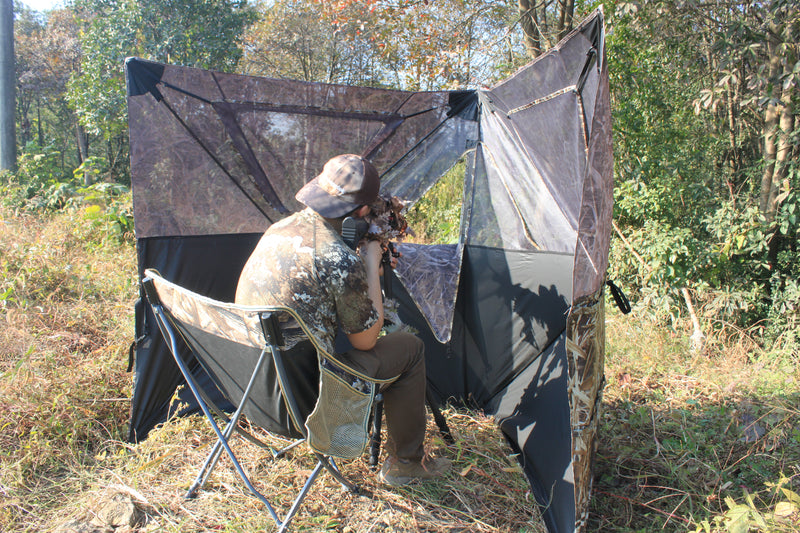 Pop Up Ground Blind for Deer Duck Turkey Hunting Portable Quick Setup Lightweight Wetland Ground Peg Included